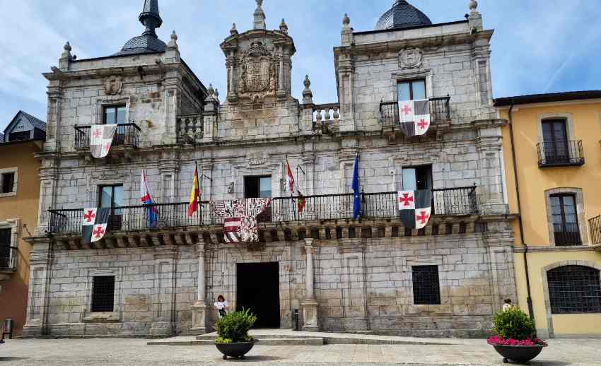 AYUNTAMIENTO DE PONFERRADA