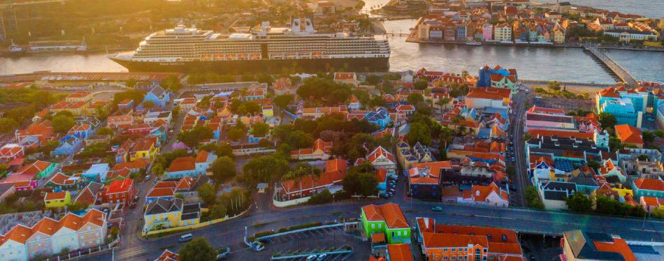 Bienvenidos a Willemstad capital de Curaçao