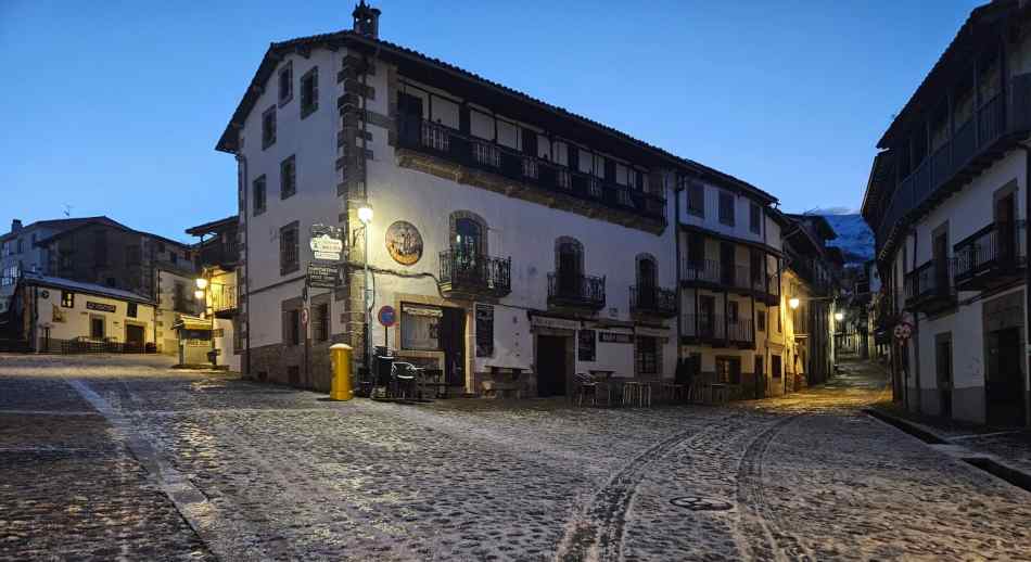 CASAS Y CALLES TIPICAS Candelario