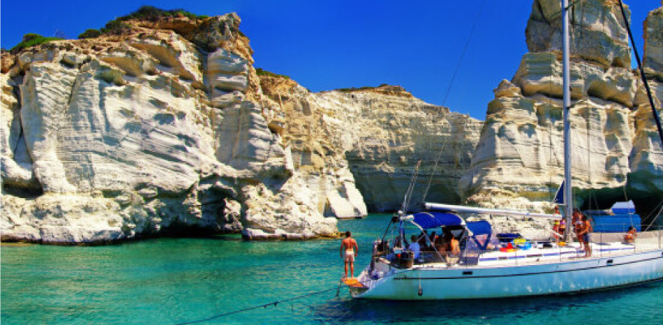 Faro Tourlitis es un atractivo turístico en Andros, Grecia