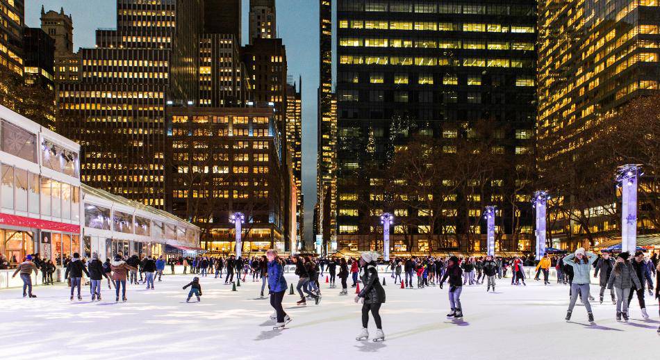 Patinaje sobre hielo Bryant Park Foto Brittany Petronella NYC and Company