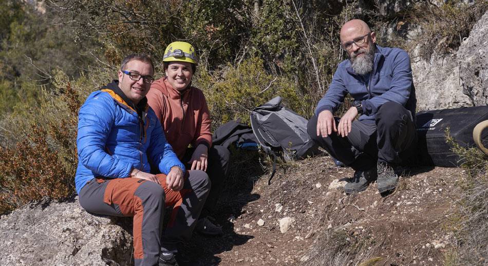 La Cueva Vila tiene Gravados prehistóricos descubiertos por espeleólogos