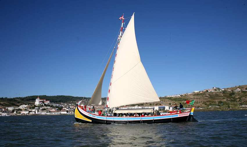 Lisboa barco Varino Liberdade