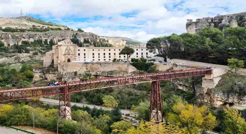 PUENTE SAN PABLO Y PARADOR