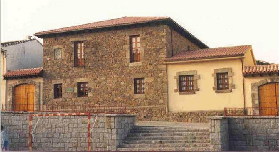 Palacio de Diego de Losada. Río Negro del Puente en Zamora