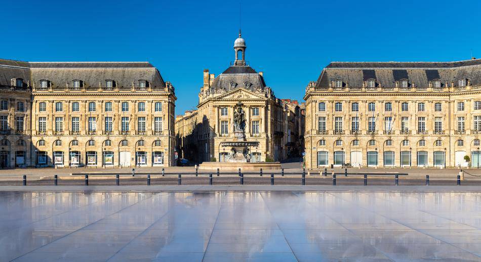 Place de la Bourse Burdeos Francia