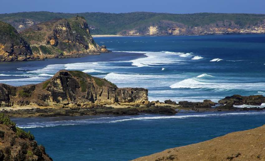 Playa de Kuta Lombok Indonesia by Sugár Nagy