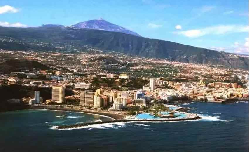 Puerto de la Cruz Teide 1