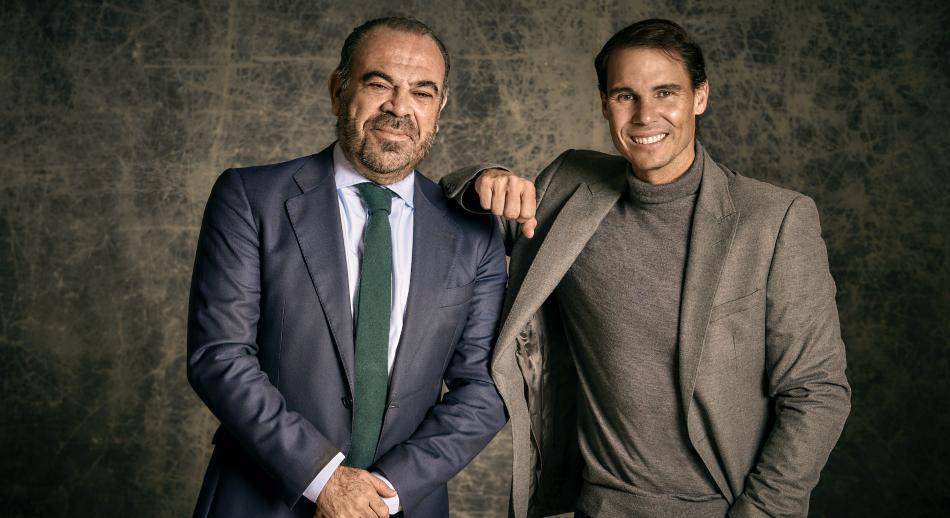 Rafa Nadal y el CEO de MHI Gabriel Escarrer 