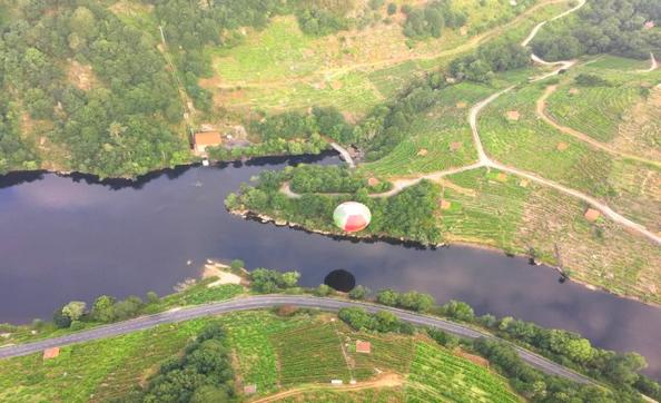 Ribeira Sacra Lugo Galicia viajar en globo