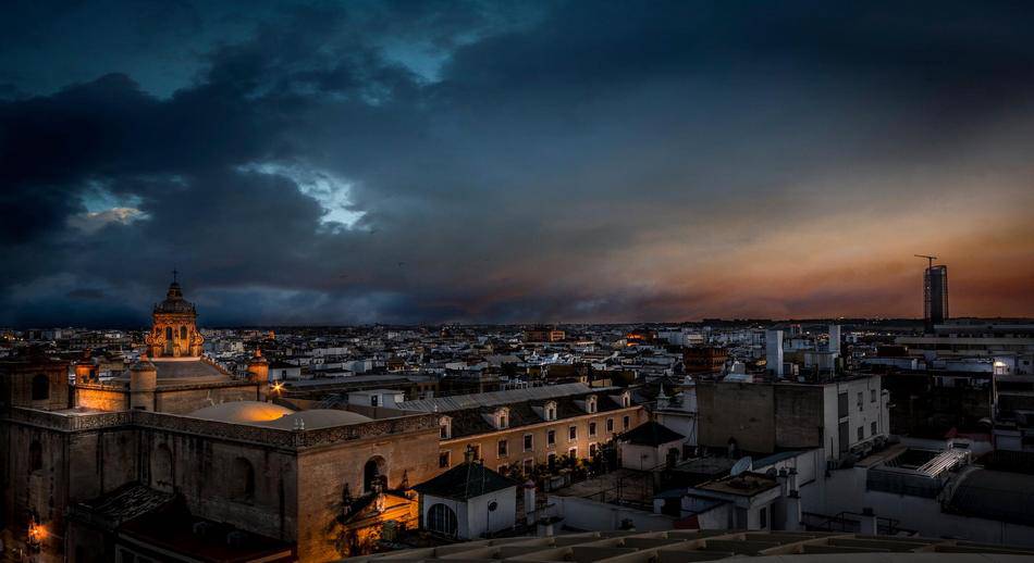 Sevilla de noche