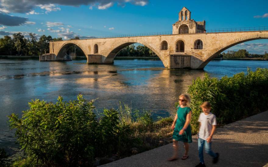  Empreinte DAilleurs El Puente de Aviñón declarado Patrimonio de la Humanidad por la UNESCO