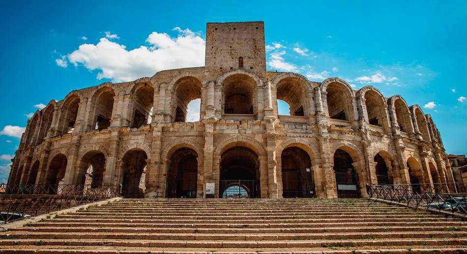 Arenes Arles