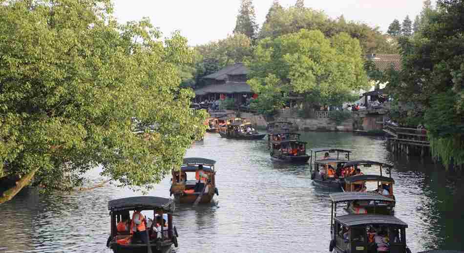 barcas por el río Qiantang