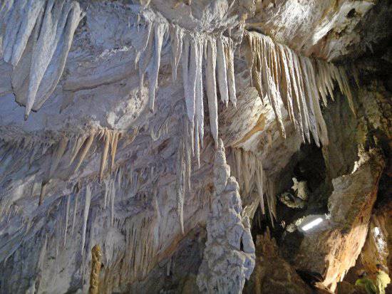 cueva-de-los-murcielagos.jpg