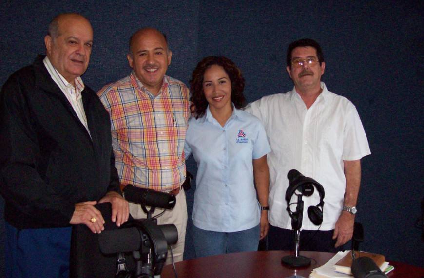en la emisora municipal de radio Cancun mayo 2021 a