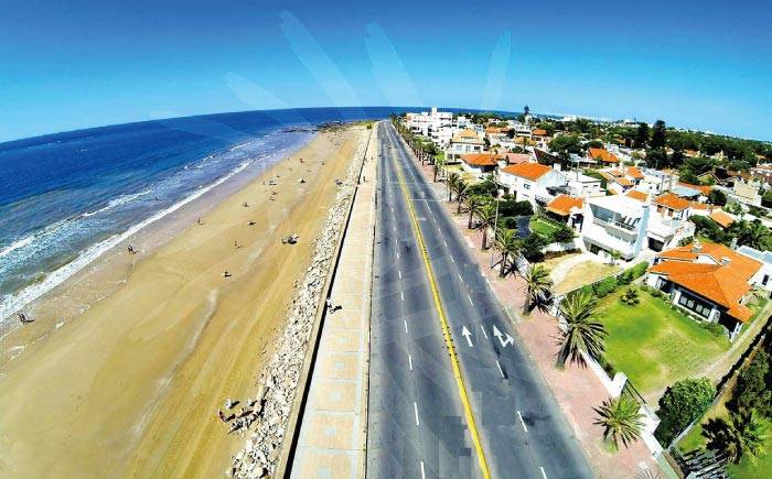 espectacular playa uruguay agosto 21