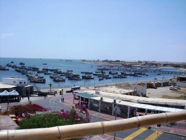 la espectacular vista Restaurante paracas