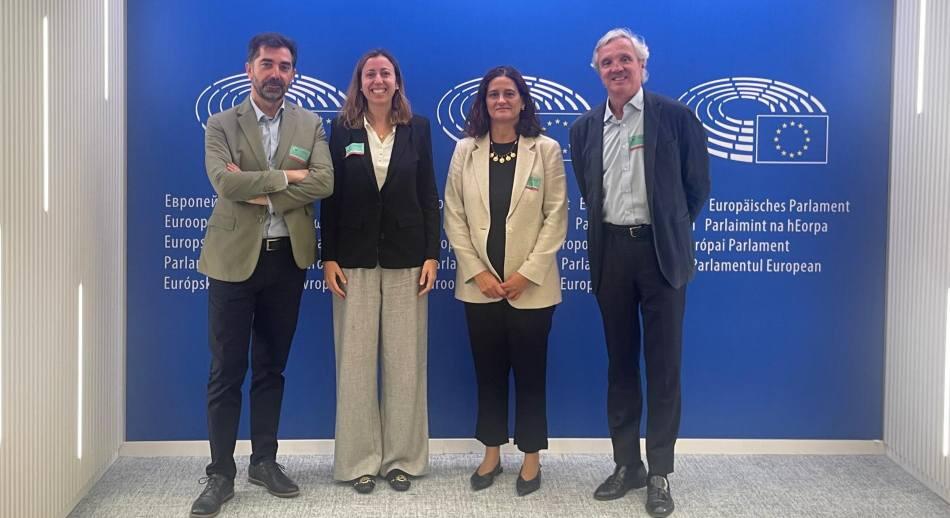 Una delegación de CEAV se trasladó hasta Bruselas.