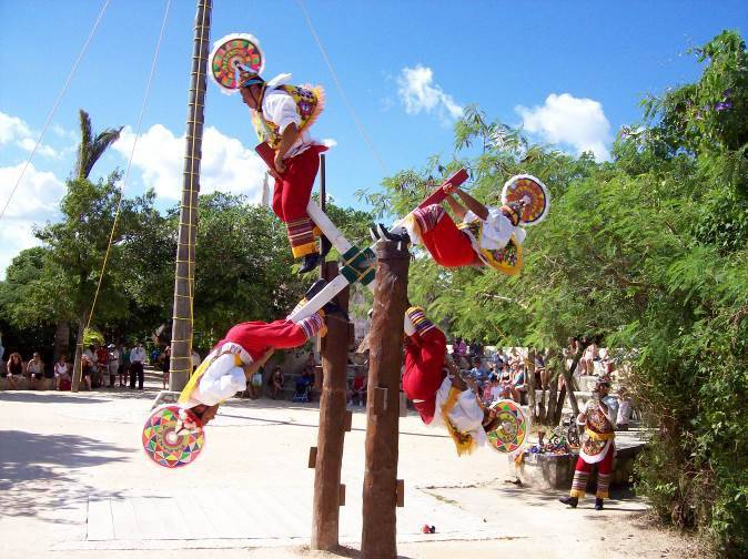 tejera una de las variadas exhib Xcaret abril 2021