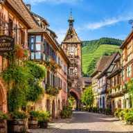 Riquewihr, entre viñedos alsacianos y calles de cuento