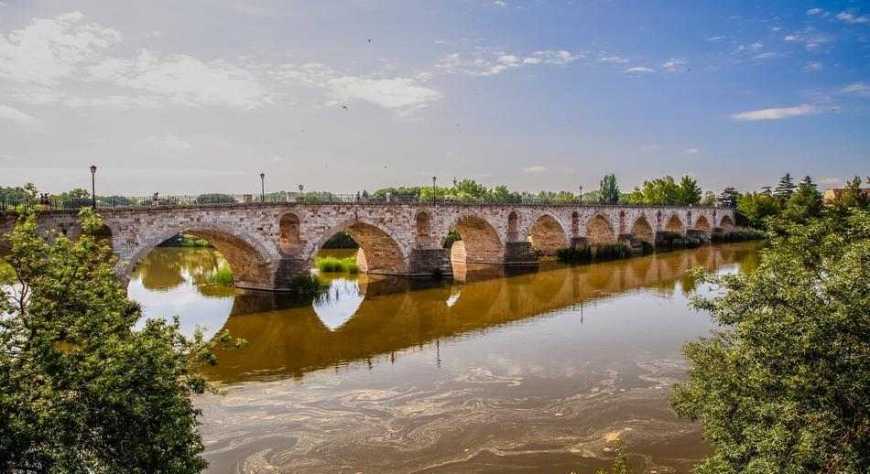 Lugares para descubrir en la línea entre  España y Portugal