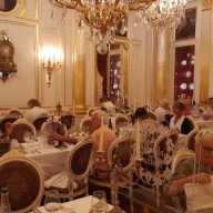  Les Grands Buffets inicia su 