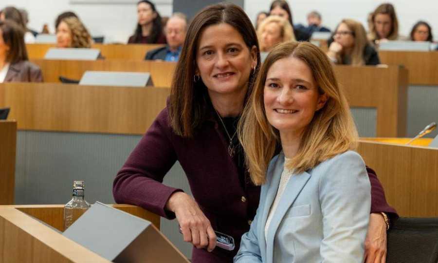 Teresa García, reelegida como presidenta de ASEET