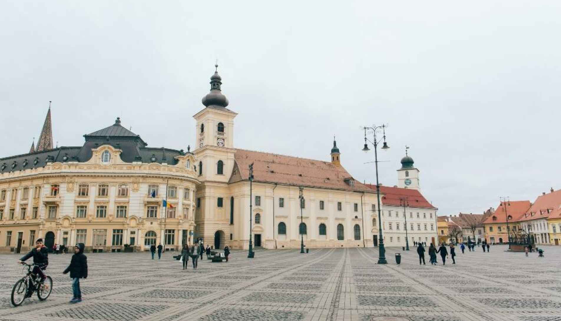 SIBIU, LA JOYA MEDIEVAL DE RUMANÍA QUE SORPRENDE A CADA PASO