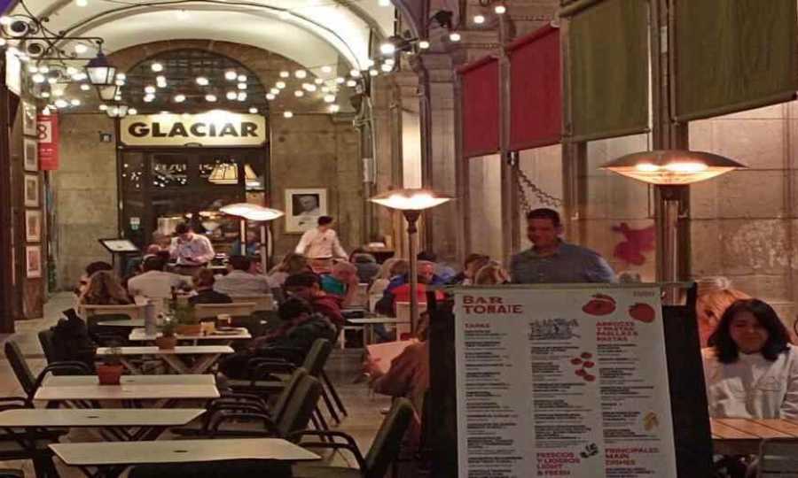 “Si no vas a consumir, ¿a qué vas al bar?”