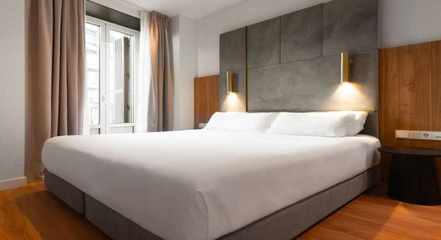 limehome firma su primer hotel en Castilla y León en pleno centro histórico de Burgos