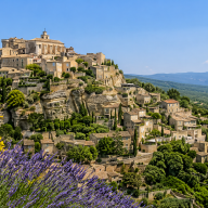 Gordes, el tesoro provenzal entre lavanda y colinas doradas