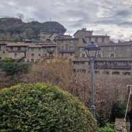 Rupit: un pueblo medieval entre acantilados y leyendas