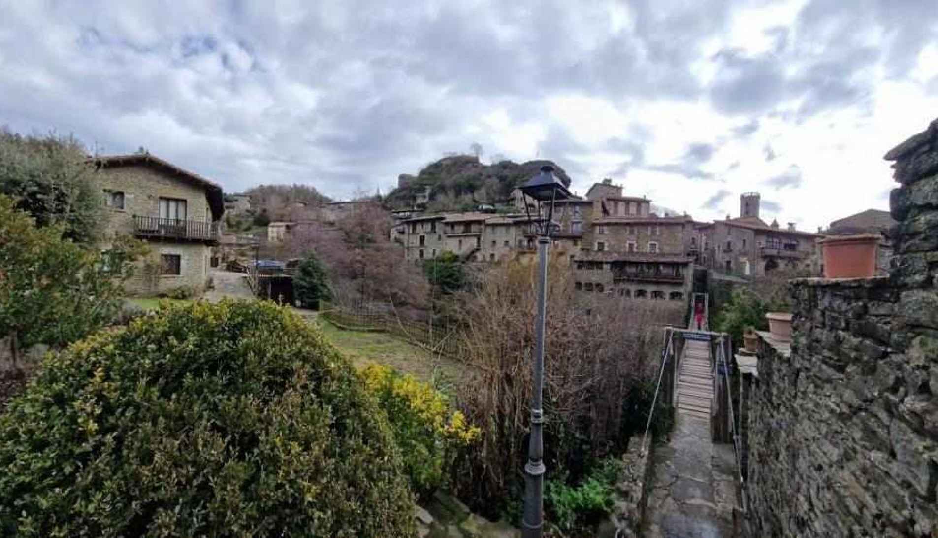 Rupit: un pueblo medieval entre acantilados y leyendas