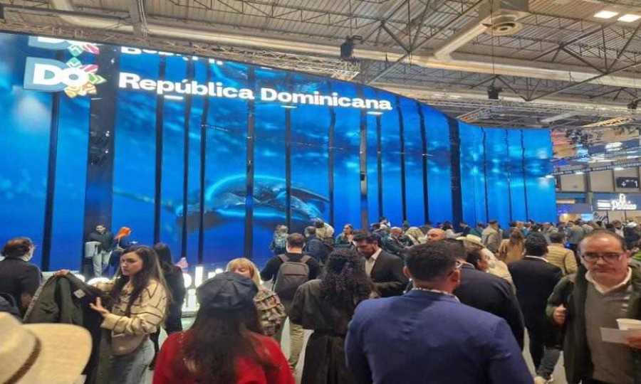 El turismo internacional cerró 2025 con un   4% de incremento