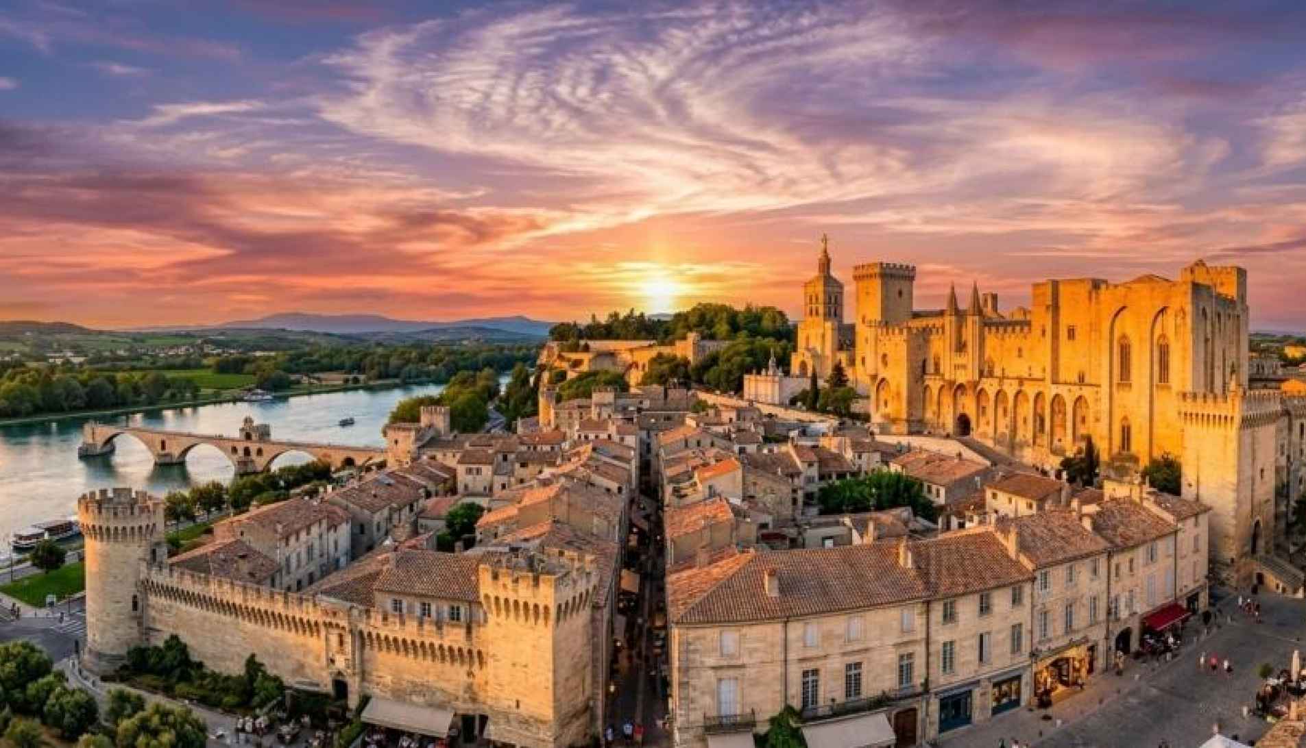  Avignon, un destino imprescindible en el corazón de la Provenza