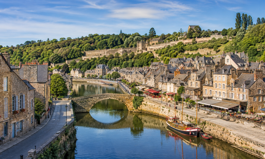 Dinan, entre murallas medievales y encanto bretón