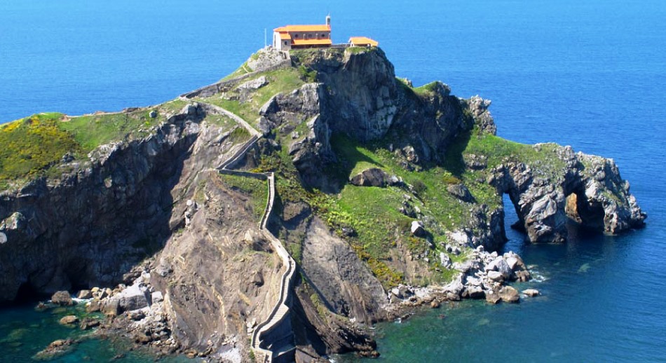 Visitamos Gaztelugatxe, la fortaleza de piedra